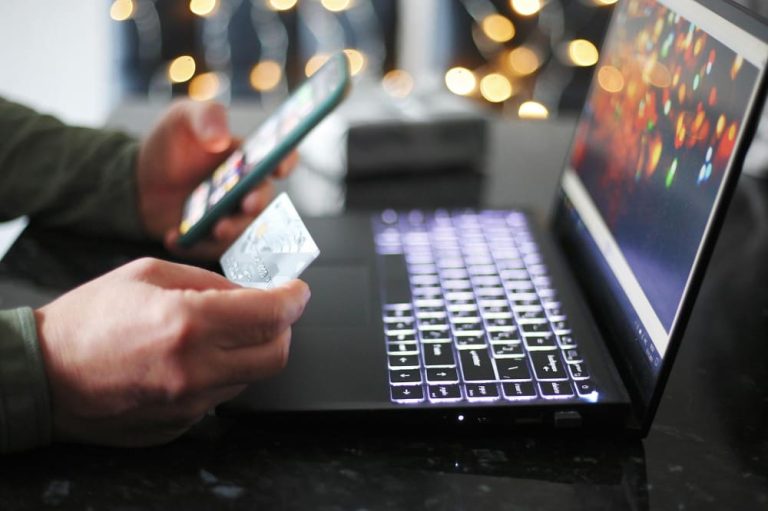 A la hora de comprar lotería de Navidad en línea ten en cuenta estos consejos