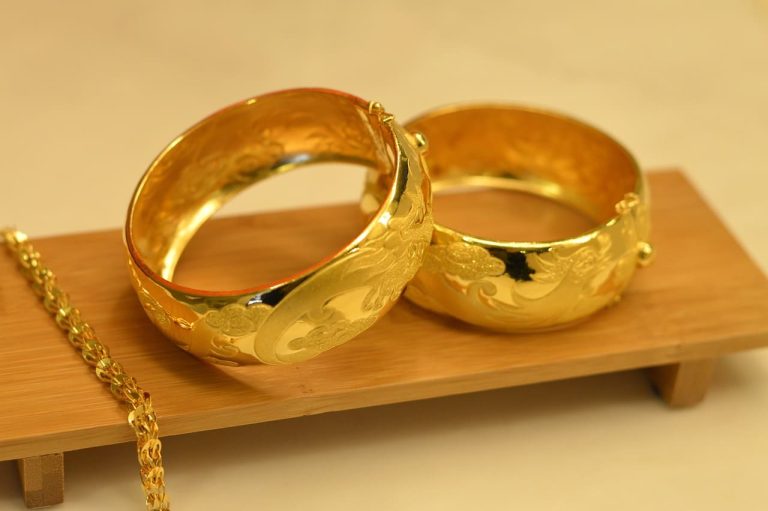 Regalos grabados en bodas y comuniones